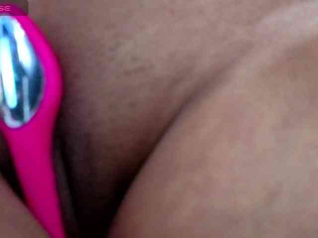 MadelineDollx webcam