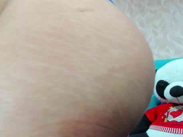 MadelineDollx webcam