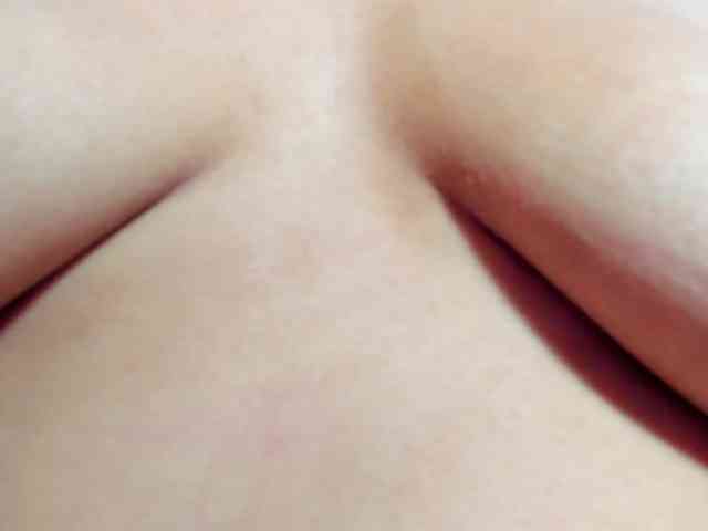 MadelineDollx webcam