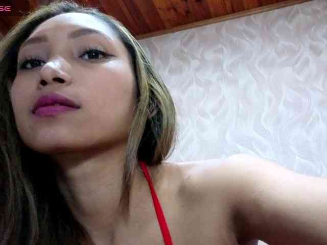 MadelineDollx webcam