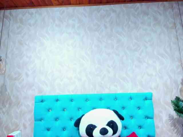 MadelineDollx webcam