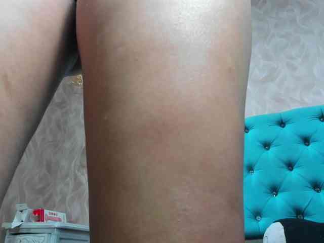 MadelineDollx webcam