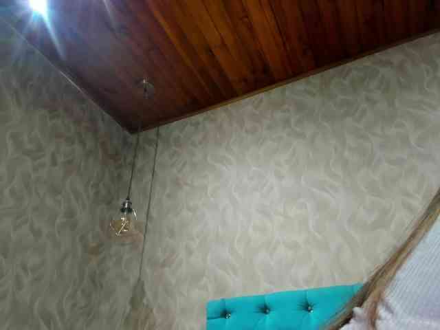 MadelineDollx webcam