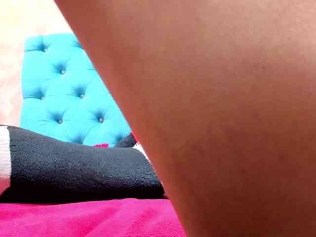 MadelineDollx webcam