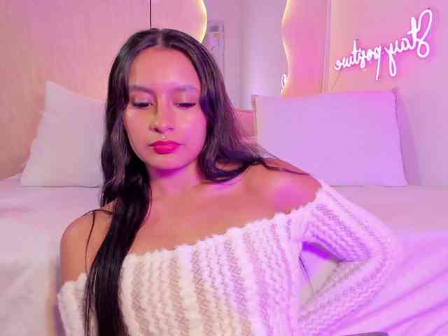 ashley-vega ashley-vega