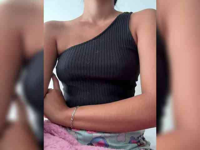 ashley-vega ashley-vega