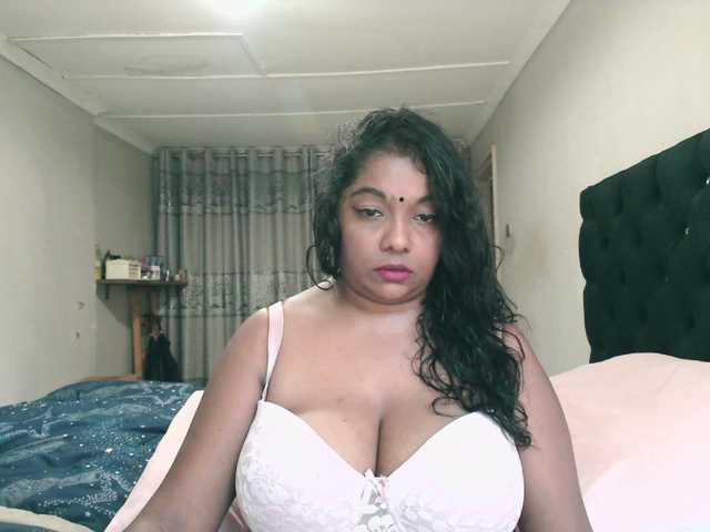 Indianmayaxoxo's BongaCams show and profile