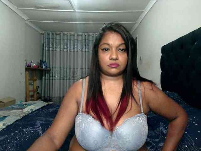 Indianmayaxoxo webcam