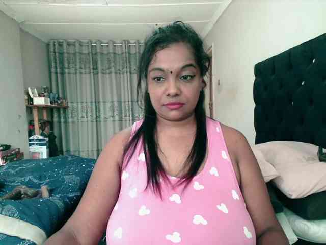 Indianmayaxoxo webcam