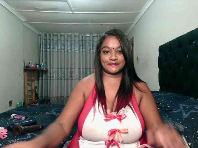 Indianmayaxoxo webcam