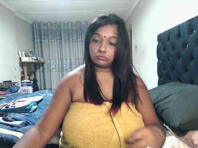 Indianmayaxoxo webcam