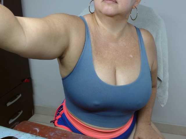 LolytaWOMAN's BongaCams show and profile