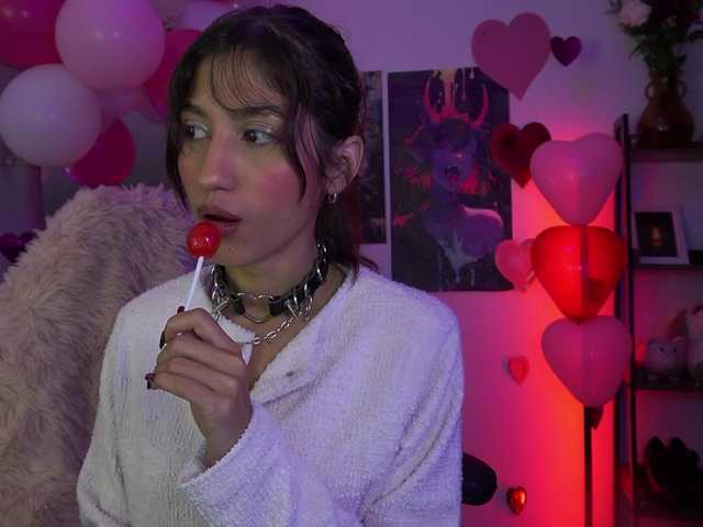 MissKorrah's BongaCams show and profile