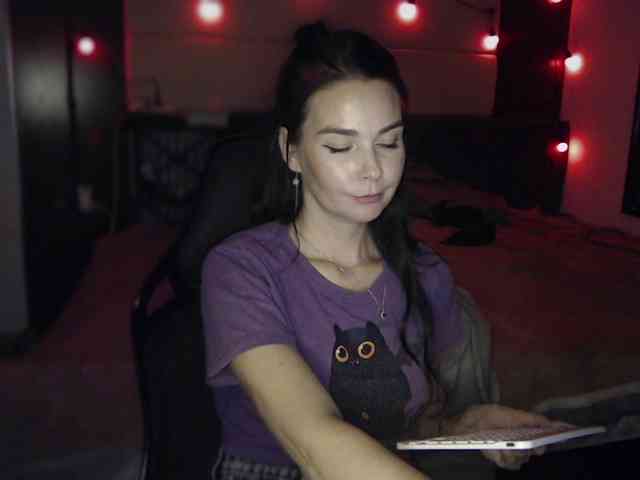 Altushka007 webcam