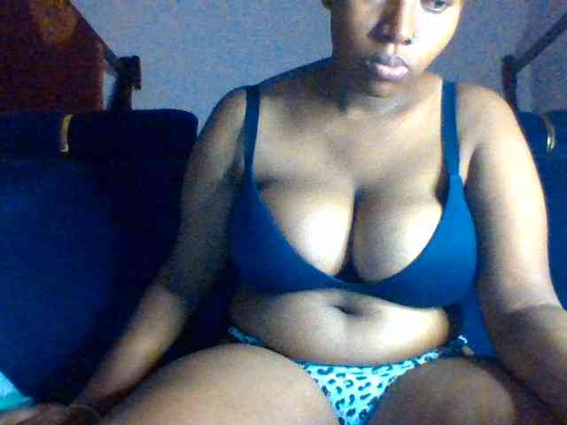 bigtits-girl bigtits-girl