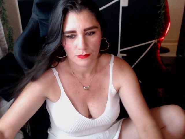 JIMENAMILFX webcam