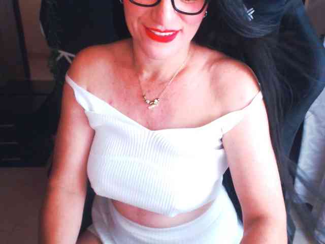 JIMENAMILFX webcam