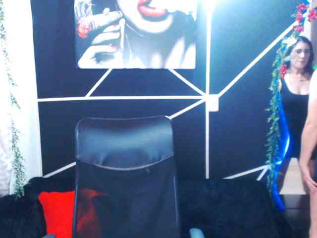 JIMENAMILFX webcam