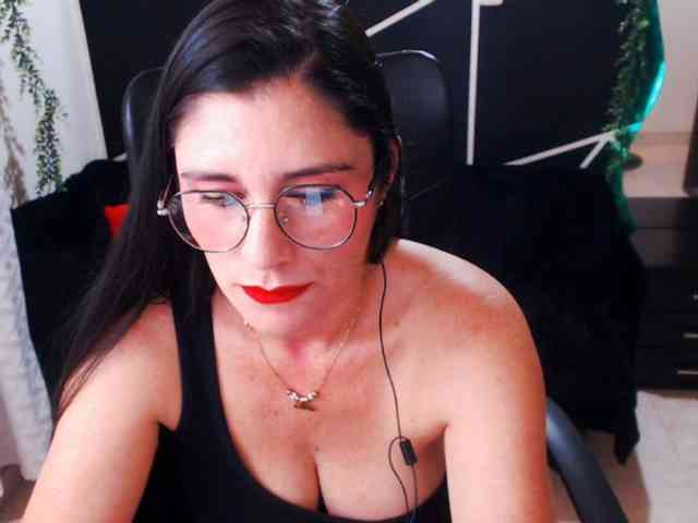 JIMENAMILFX webcam