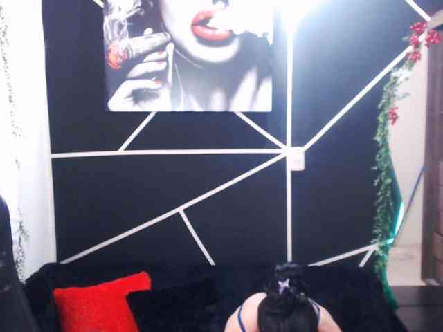 JIMENAMILFX webcam