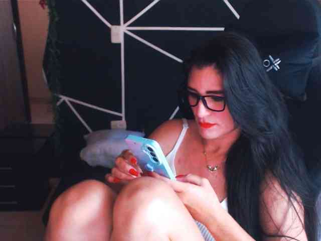 JIMENAMILFX webcam
