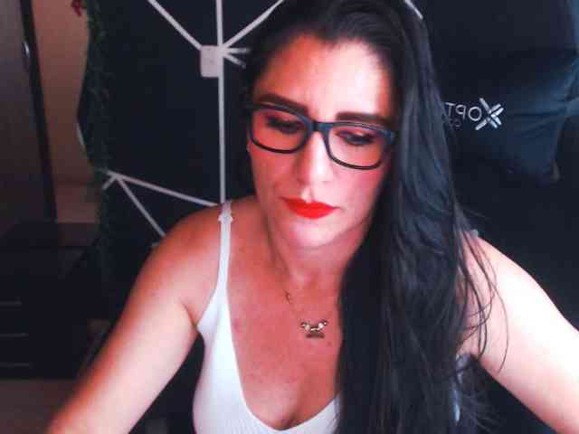JIMENAMILFX webcam