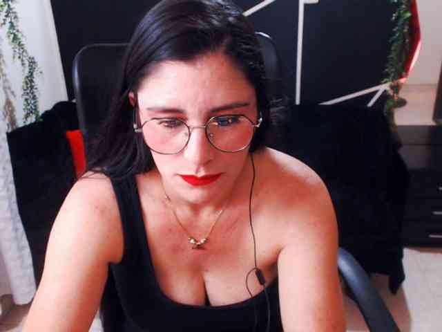 JIMENAMILFX webcam