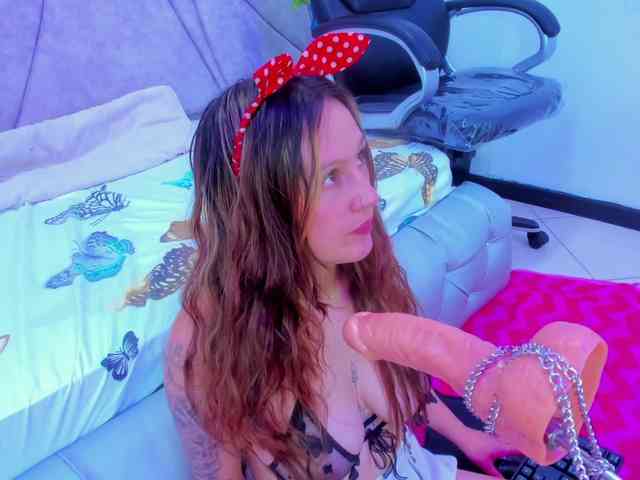 juliethawhite webcam