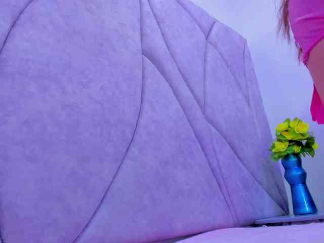 juliethawhite webcam
