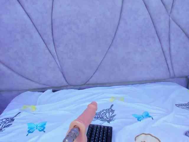 juliethawhite webcam