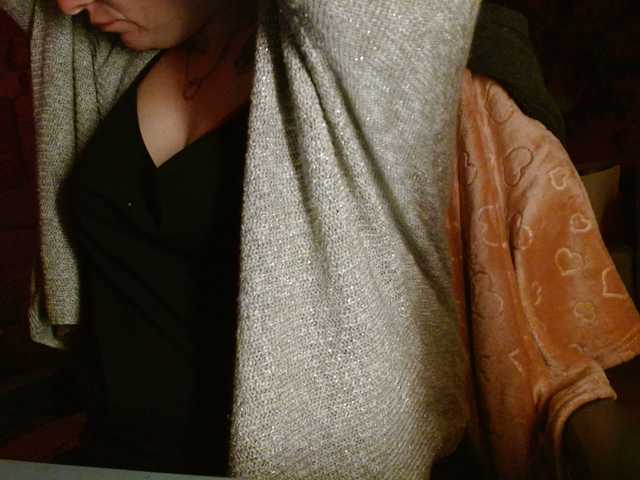 Petitoiseaucoquine's BongaCams show and profile