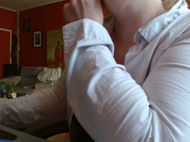 Petitoiseaucoquine's BongaCams show and profile