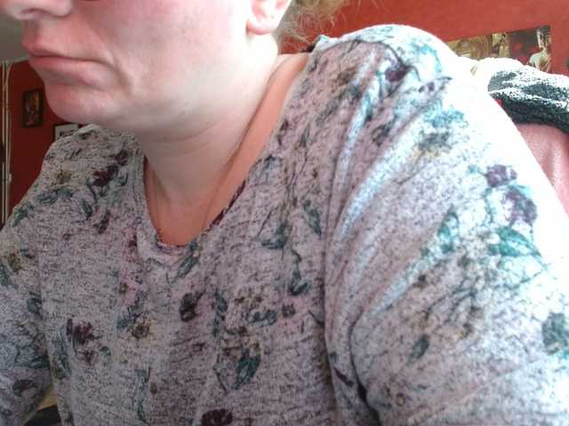 Petitoiseaucoquine live cam profile