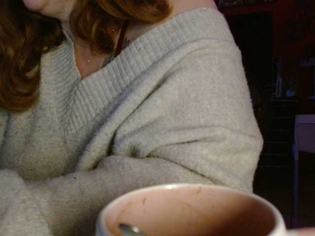 Petitoiseaucoquine's BongaCams show and profile