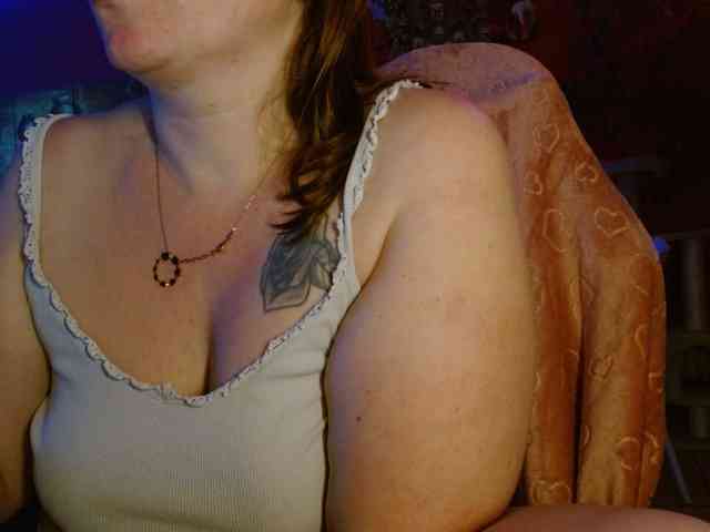 Petitoiseaucoquine webcam