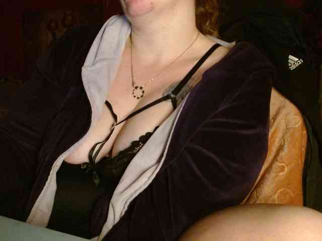 Petitoiseaucoquine webcam