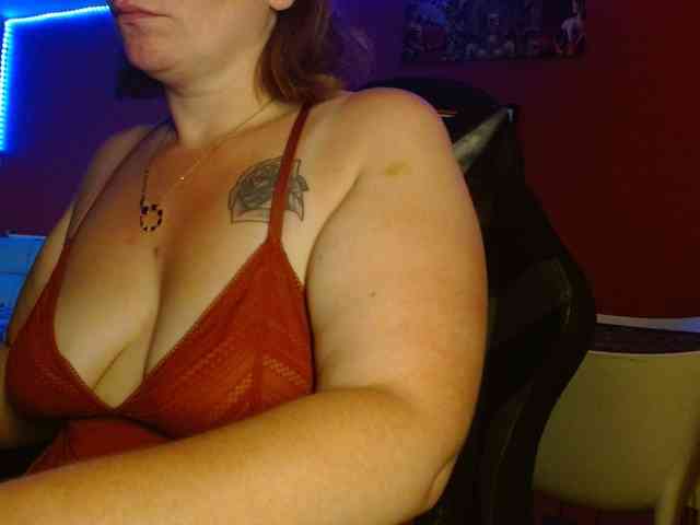 Petitoiseaucoquine webcam