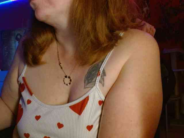 Petitoiseaucoquine webcam