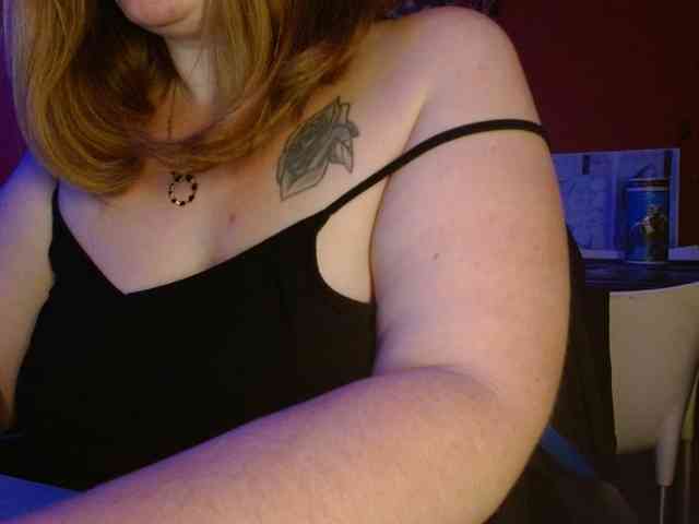 Petitoiseaucoquine webcam