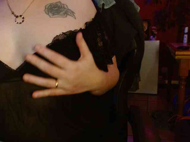 Petitoiseaucoquine webcam