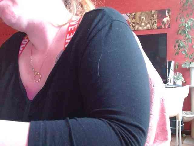 Petitoiseaucoquine webcam