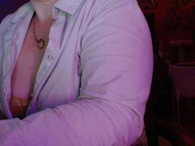 Petitoiseaucoquine webcam