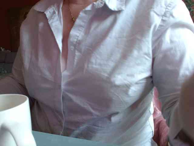 Petitoiseaucoquine webcam