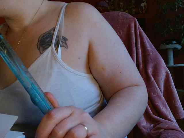 Petitoiseaucoquine webcam