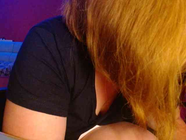 Petitoiseaucoquine webcam