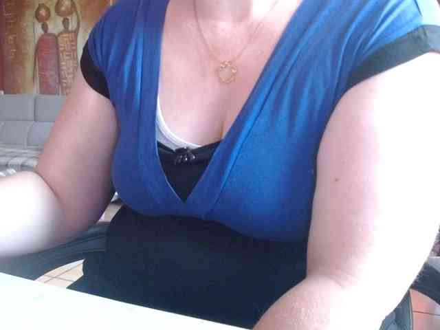 Petitoiseaucoquine webcam