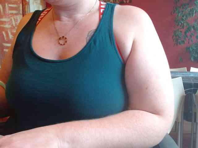 Petitoiseaucoquine webcam