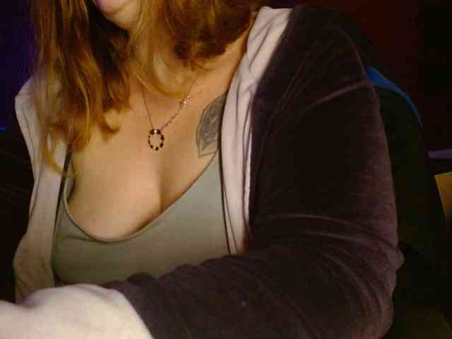 Petitoiseaucoquine webcam