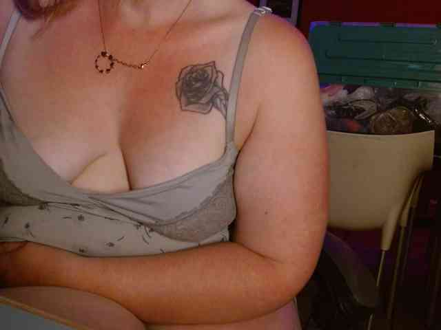 Petitoiseaucoquine webcam