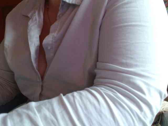 Petitoiseaucoquine webcam